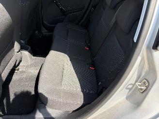 Peugeot 208 1.2 VTI - 12V - GRIS picture 7