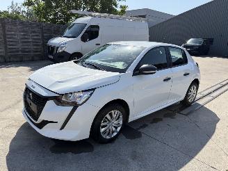 Vaurioauto  passenger cars Peugeot 208 2 PHASE 1 1.5 BLUE HDI - 16V TURBO 2021/1
