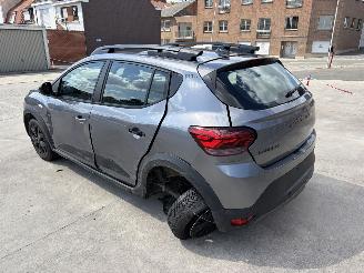 Dacia Sandero 1.0i - 12V TURBO TCE 90 picture 4