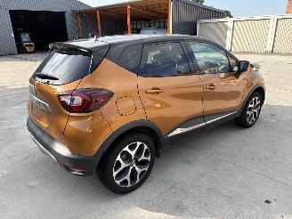 Renault Captur 1.3i - 16V TURBO TCE 130 picture 5
