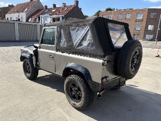 Land Rover Defender TD5 CABRIO picture 4