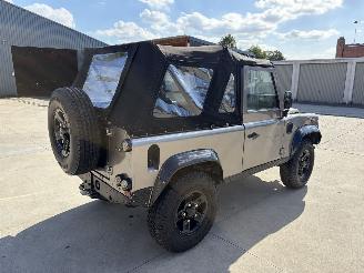 Land Rover Defender TD5 CABRIO picture 5