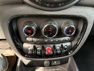 Mini Clubman ONE D picture 11