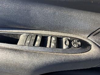Citroën C4 1.6 HDI - 8V TURBO picture 15