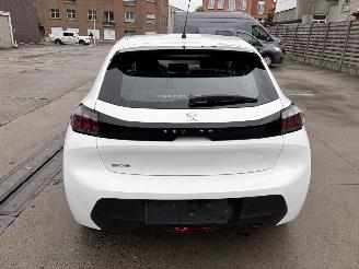 Peugeot 208 II 1.2 VTi picture 20
