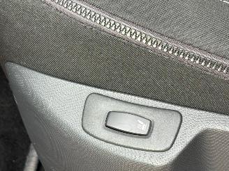 Renault Captur 0.9 TCe Dynamique | Airco Navi Camera picture 12