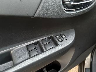 Toyota Verso S 1.3 VVT-i Dynamic | Navi Panoramadak Camera picture 19