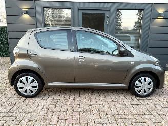 Toyota Aygo 1.0 VVT-i Aspiration 5 deurs | Airco LED Facelift picture 7