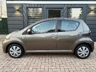 Toyota Aygo 1.0 VVT-i Aspiration 5 deurs | Airco LED Facelift picture 3