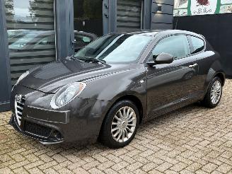 skadebil auto Alfa Romeo MiTo Progression 1.4 8v | Airco Audio Lm-velgen 2014/8