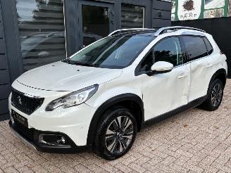 Coche accidentado Peugeot 2008 1.2 PureTech Allure | Navi Panoramadak Camera 2018/2