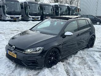 Volkswagen Golf 2.0TSI 410pk Black Edition picture 2