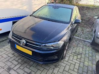 skadebil auto Volkswagen Polo 1.6TDI 2019/1