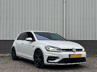 skadebil auto Volkswagen Golf 1.5TSI R-Line 2018/1