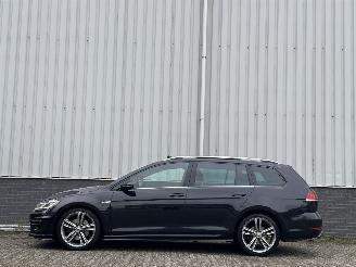 Volkswagen Golf 2.0TDI R-Line picture 8