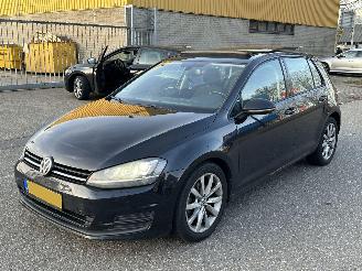 Voiture accidenté Volkswagen  1.4TSI Panorama 2013/5