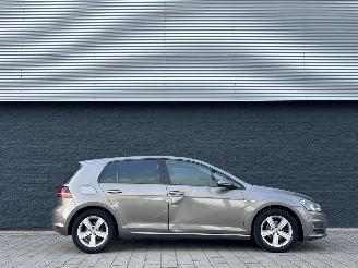 Volkswagen Golf 1.0 TSI HighLine picture 2
