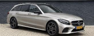Schadeauto Mercedes C-klasse C220d AMG Line Panorama 2020/4