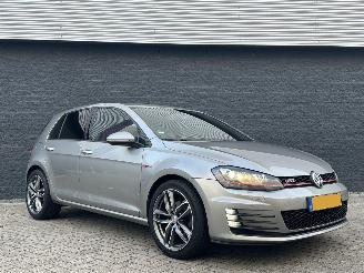 skadebil auto Volkswagen Golf 1.4 TSI GTI Interieur + Exterieur 2013/1