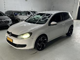 Schadeauto Volkswagen Golf 3 deurs LM Velgen 2009/1