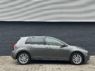 Volkswagen Golf 1.5 TSI Highline picture 2