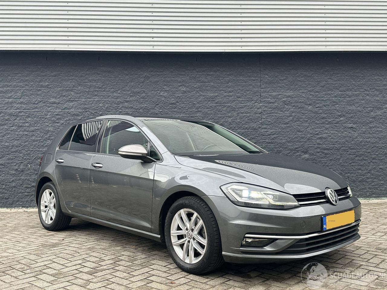 Volkswagen Golf 1.5 TSI Highline