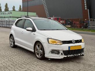 uszkodzony samochody osobowe Volkswagen Polo 1.2 TSI R-Line 2012/5