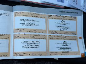 Citroën C4 cactus 1.2 e-VTi Feel AUTOMAAT NAP picture 16