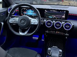 Mercedes A-klasse A180 benzine AMG PANO/Automaat picture 19