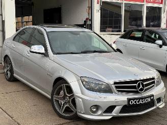 Mercedes C-klasse C63 AMG 6.2 V8 PANO/HARMAN FULL OPTION picture 2