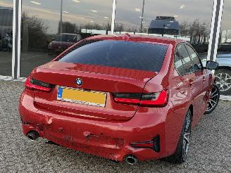 BMW 3-serie 320i High Executive AUTOMAAT/LED picture 4