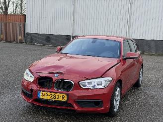 krockskadad bil auto BMW 1-serie 1-serie 118i Centennial Executive KM NAP 2017/3