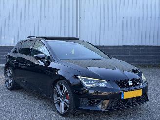 krockskadad bil auto Seat Leon 2.0 TSI Cupra 280 PANO/DSG 2015/4