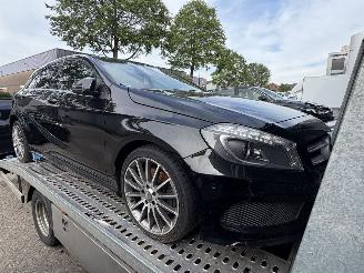 Mercedes A-klasse A220 CDI AMG PANO/AUTOMAAT picture 4