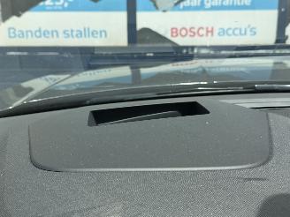 Skoda Octavia 2.0TDI DSG/PANO/FULL OPTION picture 8