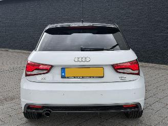Audi A1 1.0 TFSI S-LINE SPORTBACK picture 5