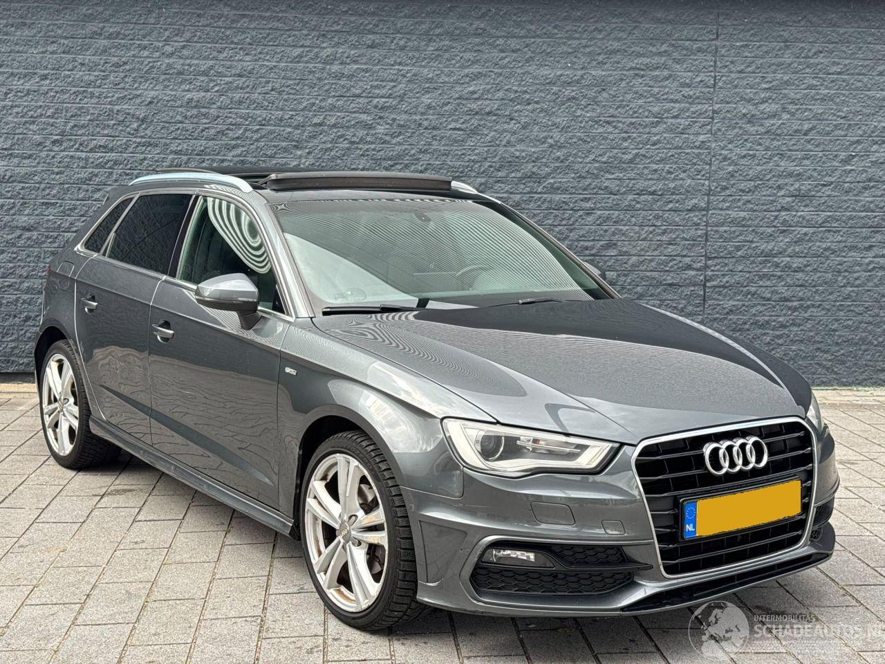 Audi A3 1.4TFSI S-LINE PANO/AUTOMAAT