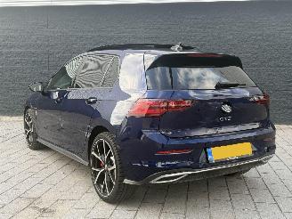 Volkswagen Golf 8 GTE PANO/LED/HEAD-UP picture 4