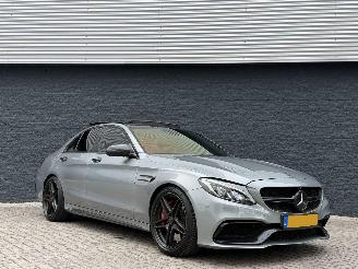 Unfallwagen Mercedes C-klasse C63s AMG Full Option Schaalstoelen/Head-up 2016/10