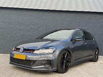 skadebil auto Volkswagen Golf 2.0TSI GTI PERFORMANCE FACELIFT PANO 2017/7