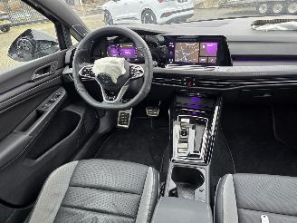 Volkswagen Golf GTD picture 18