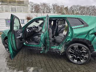 BMW XM 50e Isle Of Man Grün Metallic picture 6