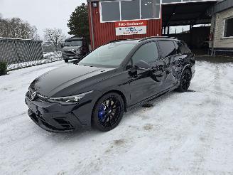 Unfallwagen Volkswagen Golf R 245 kW 4MOTION 2025/9