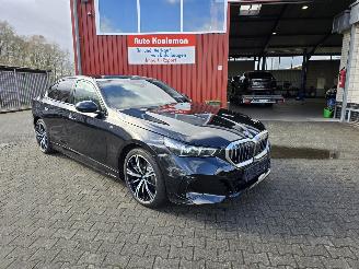 Vaurioauto  passenger cars BMW 5-serie 530e Hybride 2024/4