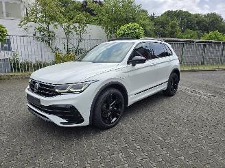 Volkswagen Tiguan R-LINE 180 kW Hybride picture 4