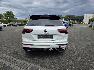 Volkswagen Tiguan R-LINE 180 kW Hybride picture 15