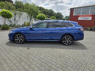 Damaged car Volkswagen Passat  2025/9