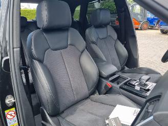 Audi Q5 55 TFSI e 270 kW VOLL!! picture 10