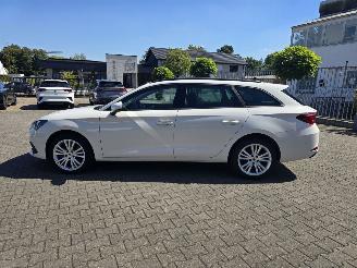 Seat Leon Leon Sportstourer 2.0 TDI picture 10