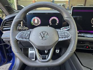Volkswagen Passat eTSi FULL HYBRID 200 kW R-LINE picture 30